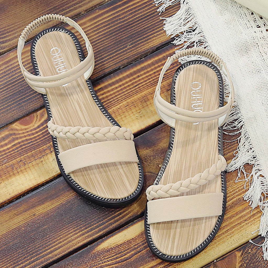 The Loma Flat Sandals