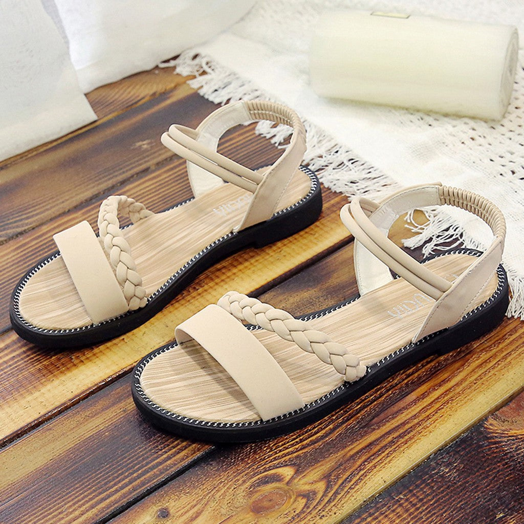 The Loma Flat Sandals