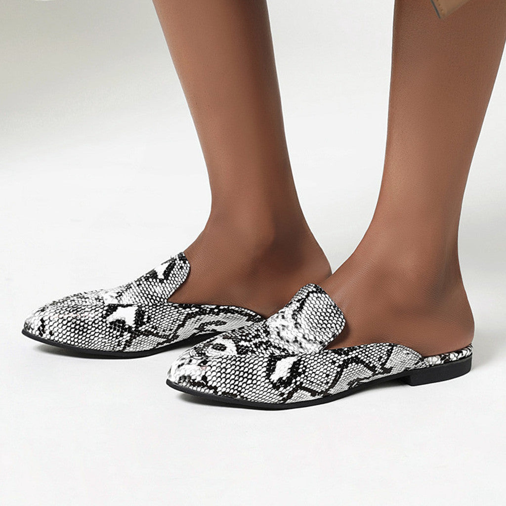 The Oona Flat Mules